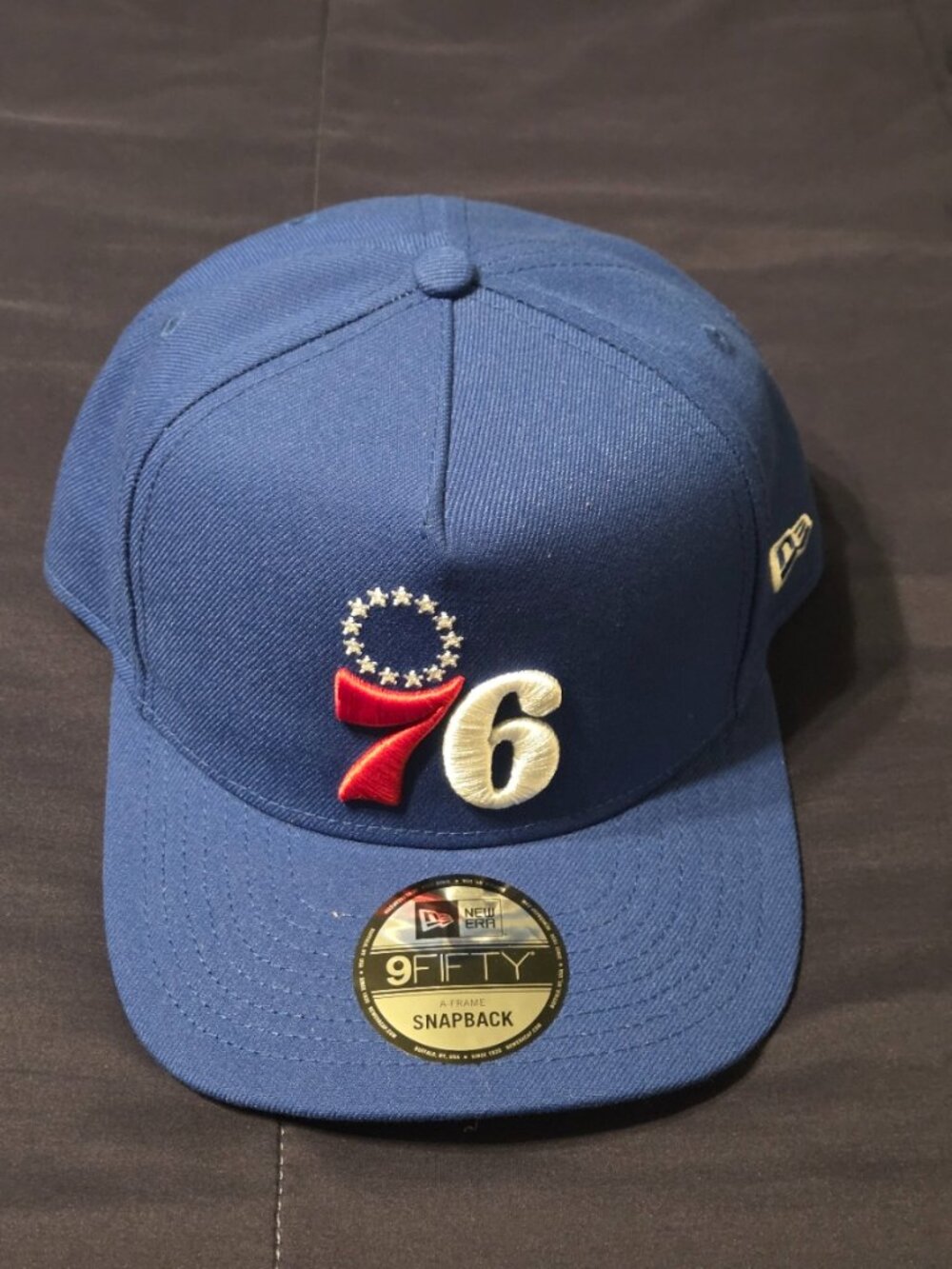 NEW ERA PHILADELPHIA 76ERS SNAPBACK HAT